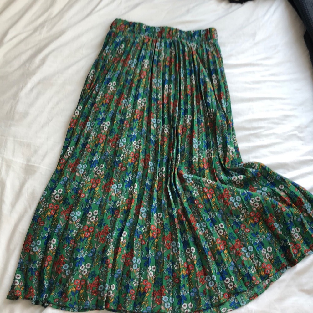Pleated Midi Skirt